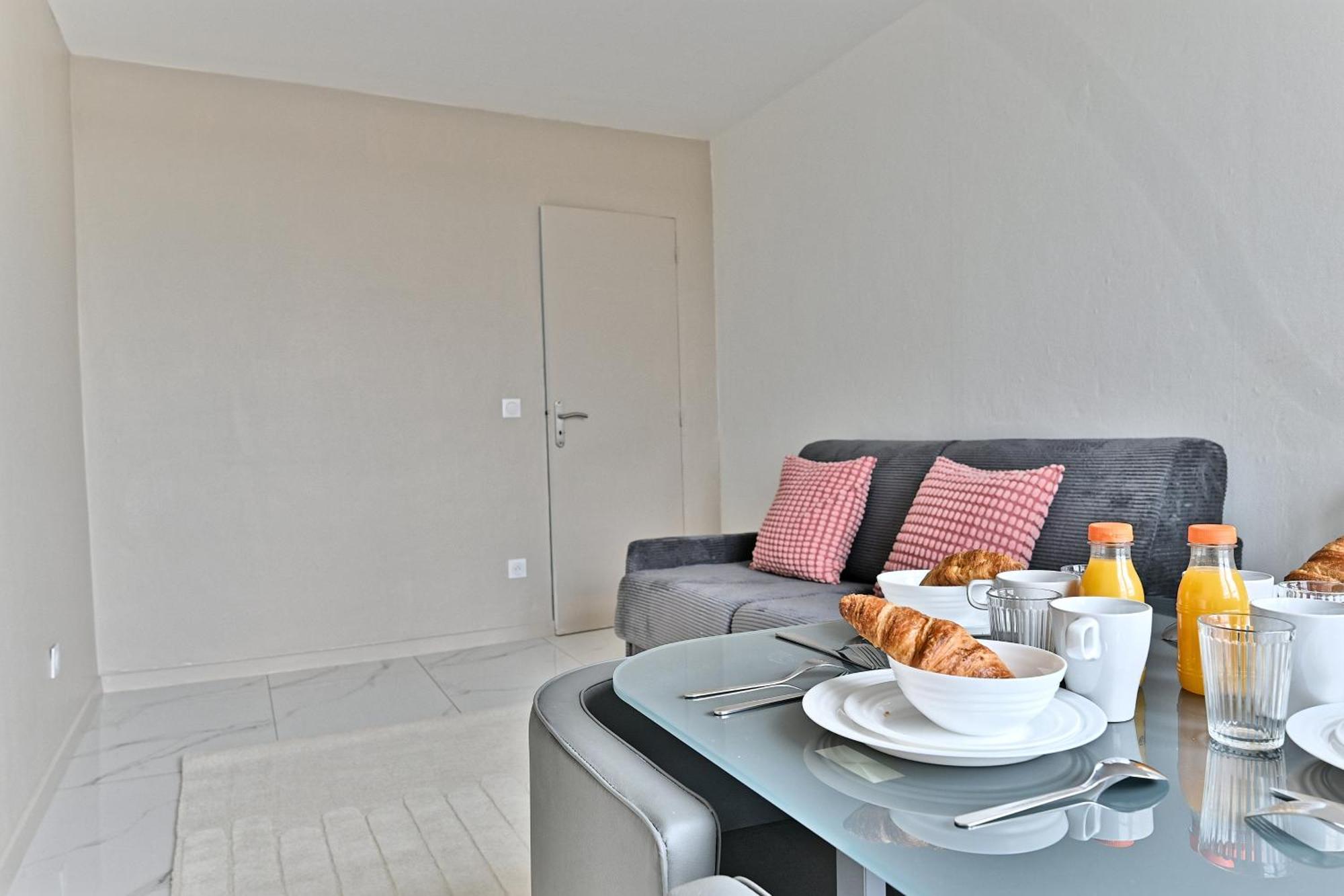 Appartement Paisible Et Moderne - Gagny Exterior photo