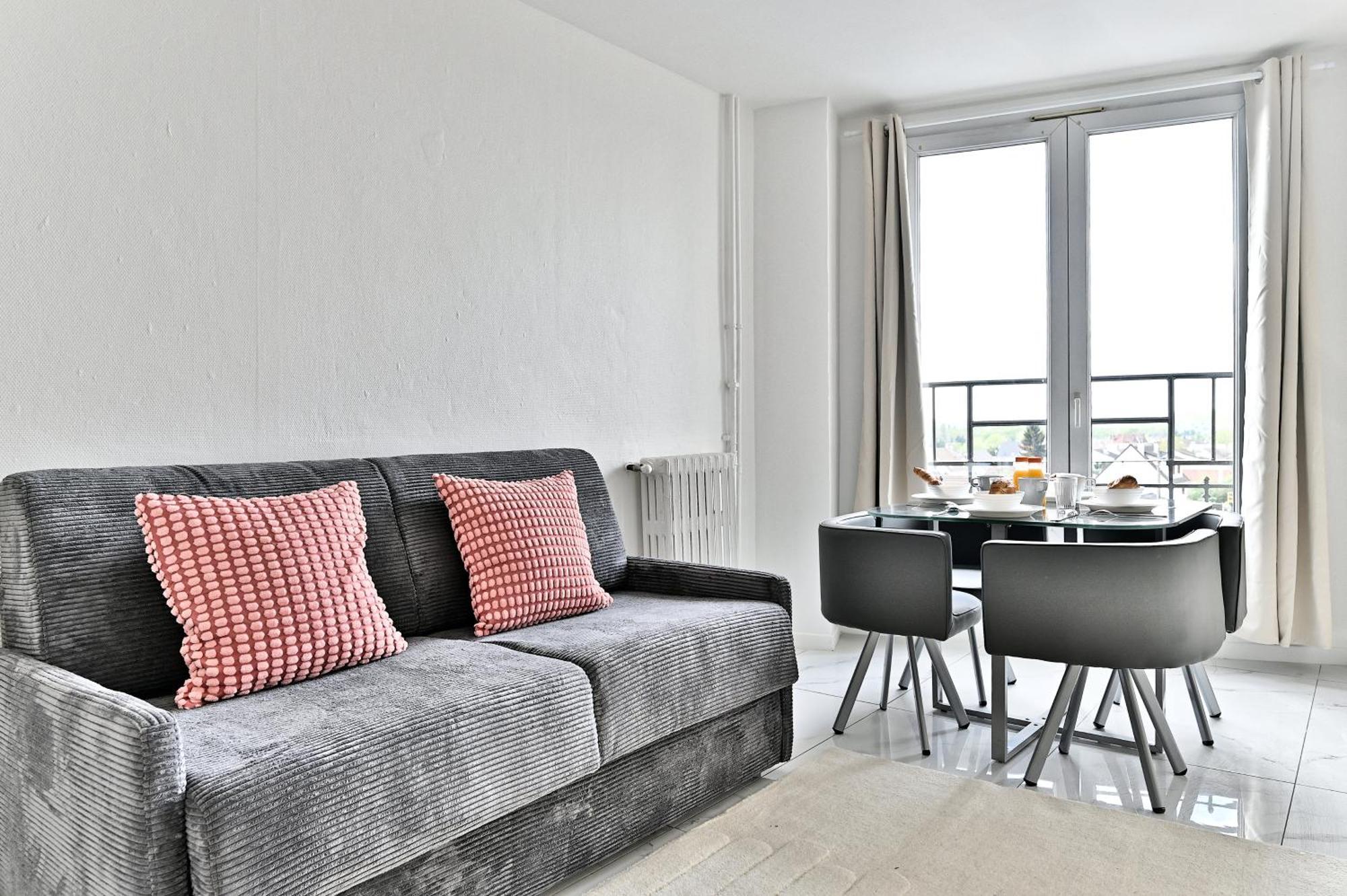 Appartement Paisible Et Moderne - Gagny Exterior photo